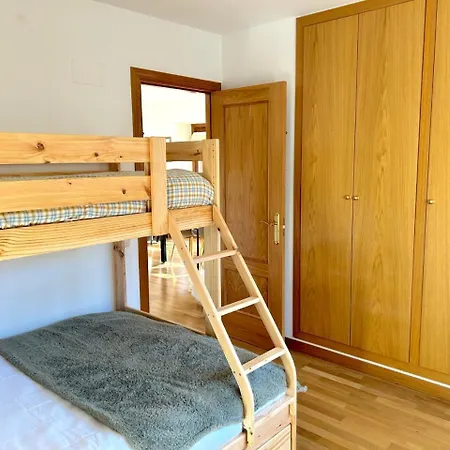 Apartment Amb Llar De Foc I Balco Amb Vistes De La Vall By Rural D'aneu *