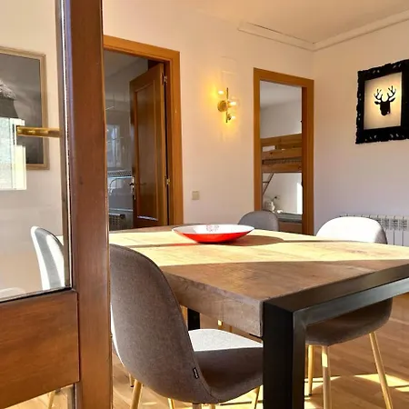 公寓 Amb Llar De Foc I Balco Amb Vistes De La Vall By Rural D'aneu 埃斯特里-德阿内乌